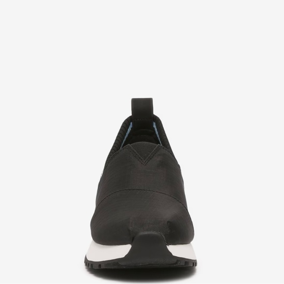 TOMS Resident Jogger 2.0 Slip-On Sneaker - Women's - Picture 4 of 11